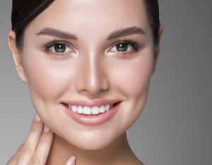 How Dimples Impact First Impressions and Charisma