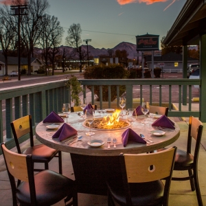 Luxury Outdoor Fire Pit Tables That Add Elegance to Any Space