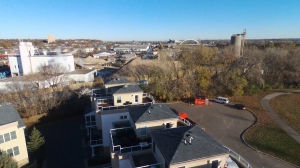 The Process of Working with a Commercial Roofing Contractor in Andover, MN