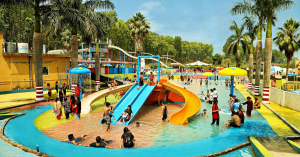 How to Plan the Perfect Day at a Water and Amusement Park
