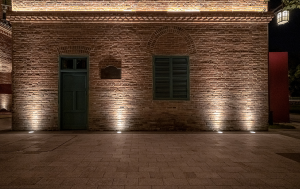How to Choose the Best Deck Lights for Safety, Style, and Ambiance