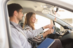 8 Reasons to Choose Local Driving Schools in Denham Court
