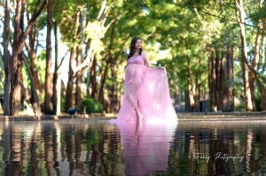 Maternity Photography- Real mums. Real bumps. Really beautiful memories.
