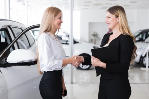 10 Things to Know Before Buying a Car
