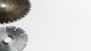 Comparing Different Types of Stone Cutting Blades