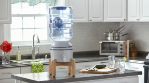 How a Tabletop Water Dispenser Can Transform Your Daily Routine