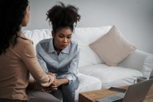 Brainspotting session for trauma recovery