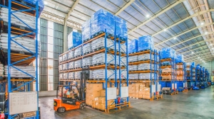 E-commerce Giants and Warehouse Solutions: An Overview of Modern Logistics Strategies