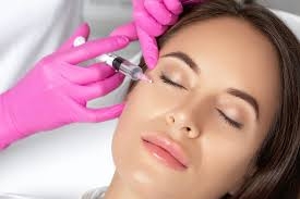 How Effective Are Injectable Filler Treatments for Reversing Signs of Aging?