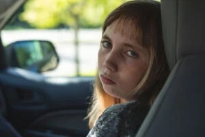 When Should Parents Consider Using Youth Transportation Services?