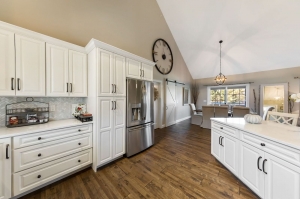 3 Stunning Modern Kitchen Cabinets to Elevate Your Space
