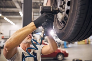 How Engine Trouble Is Quickly Diagnosed By Auto Technicians In Perth Amboy, NJ