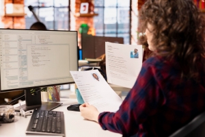 Top 5 Benefits of Using Resume Drafting Services Today