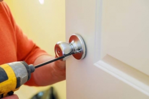 Why Every Homeowner Needs A Trusted Locksmith In Bakersfield, CA?
