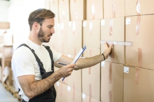 Understanding Dimensional Weight Calculators: Optimizing Shipping Costs in 2025