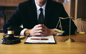 Why Hiring an Expert Lawyer Is Essential: Lessons from a Premises Liability Case