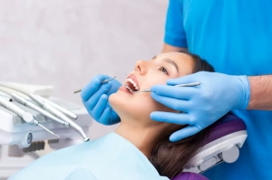 Finding the Best Dentist in Riverpark: What to Look For