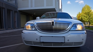 Experience Napa Like Never Before with Luxury Limo Services