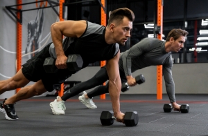 Why Choose a Body Transformation Coach from Anextrarep Over Going Solo?
