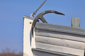 Why Should You Trust a Professional with Your Shallow Water Anchor Installation? 