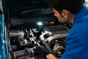 Do You Really Need To Visit An Auto Repair Shop In Dallas, TX For Every Car Issue?