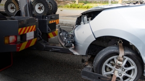 Car Trouble in Mesquite? Here’s Why Immediate Help Beats Waiting for a Friend