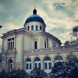 Why More People Are Choosing Non-Denominational Churches in Plano