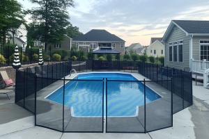 Qu'est-ce qu'une clôture de piscine creusée et pourquoi chaque piscine en a-t-elle besoin ?