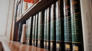 Bridging Global Cultures: Top Romanian, Bengali, and Portuguese Translation Services in Dubai