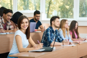 How Can Online Education Assist in Building Career Skills Fast