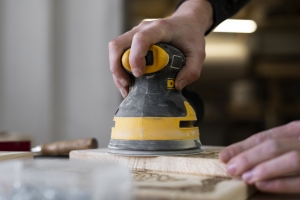 Polishing Pads & Sandpaper in Dallas: How to Achieve a Showroom Finish