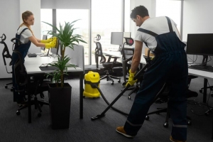 How to Find the Right Office Cleaning Company in Crown Point