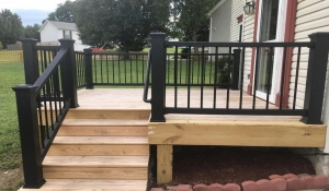 How Deck and Fence Projects Add Resale Value to Tennessee Homes