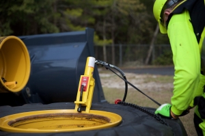 How to Get Back on the Road Quickly with Nearby Truck Tire Repair Services