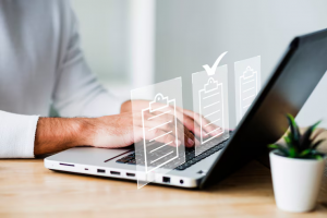 A Complete Guide to Software Licensing for Businesses: Save Costs & Stay Compliant