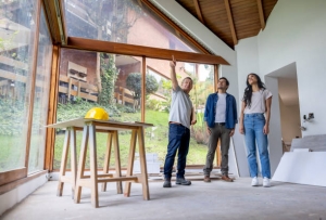 How to Select the Perfect Contractor for Stunning Home Additions in Toronto?