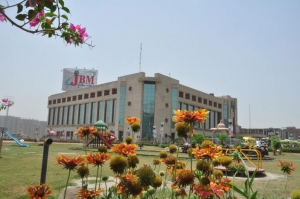 Top Schools in Noida Expressway – Discover the Best School in Sector 132