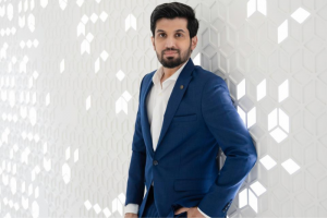 Seasonal Skincare Tips from a Leading Best Dermatologist in UAE