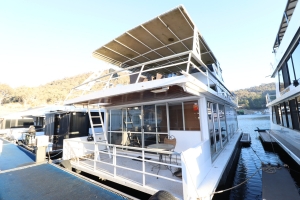 Your Guide to Finding the Perfect Houseboat in Victoria