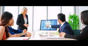 Can International Students Benefit from Salesforce Training with Placement?