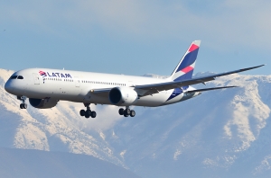 How to select a seat on Latam Airlines?