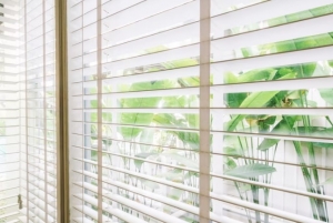 5 Fantastic Reasons To Buy Faux Wood Blinds