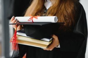 Want to Become a Doctor Without A PhD: Honorary PhD Online Is the Pathway