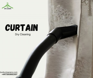 Expert Curtains Dry Cleaning – Available Near You in Watford