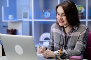 Flexible Learning Made Easy: Top Part Time Online School Programs in 2025