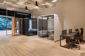 Creating a Distraction-Free Zone at Home with an Acoustic Pod