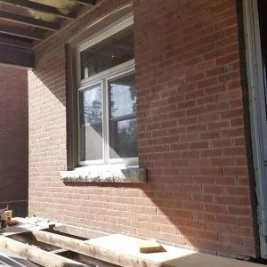 Why Tuckpointing Contractors in Toronto Are Essential for Your Home