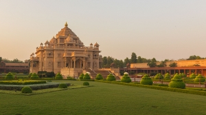 Akshardham Temple: A Modern Marvel of Indian Spirituality
