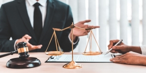 How Commercial Agreements Can Mitigate Risk and Enhance Business Operations