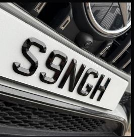 Custom Number Plate Keyrings for Car Enthusiasts in the UK